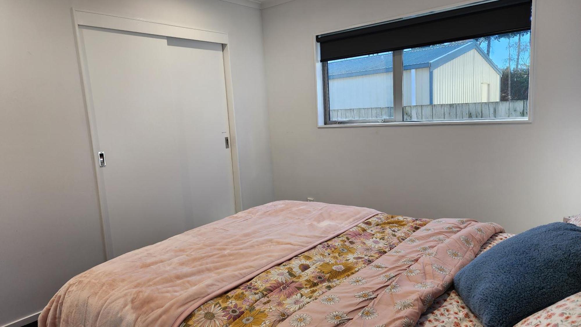 Oaktree Entire Holiday Home, Sleeps 8 To12 Rotorua Buitenkant foto